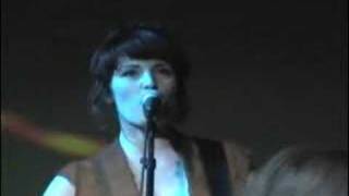 Carina Round - &#39;Come To You &#39; (live)