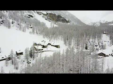 Rhemes-Notre-Dame e Lago Pellaud dal drone