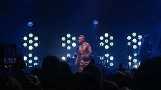 Robbie Williams - Eyes on The Highway - Under The Radar Show 2019