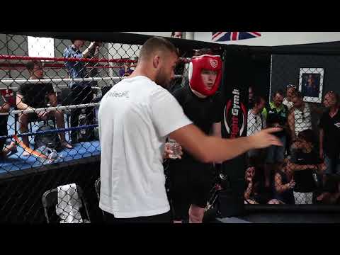 Raphael (MFCGYM) vs Alfred (Yoda)  - Interclub MMA au MMA FIGHT CLUB GYM