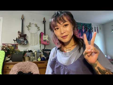 YVETTE YOUNG: " Two tips for beginner guitarists "