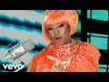 Celia Cruz - La Negra Tiene Tumbao 