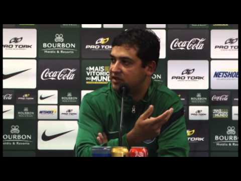 Marquinhos Santos - Coritiba 2 x 3 Paraná