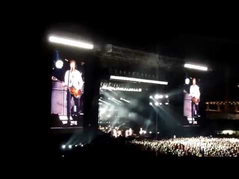 Vídeo I Saw Her Standing There