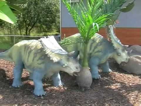 dinosauři v dinoparku Doubrava