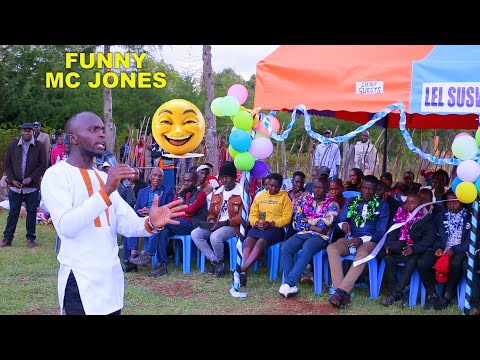 MC JONES KAMA HUKUSOMA NA UKO KWA SHEREHE.