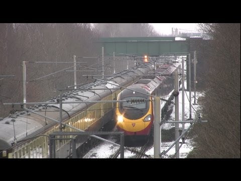 70004/66089 1Z70 Eastleigh - Carlisle @ Acton Grange Junction 23/03/13