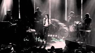 Charlotte Gainsbourg - In The End (Live)