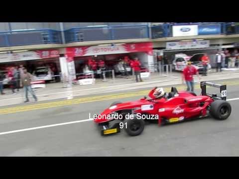 Fórmula 3 momento de pegada!