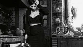 Patito feo - Mala Rodríguez (ft: Estrella Morente)