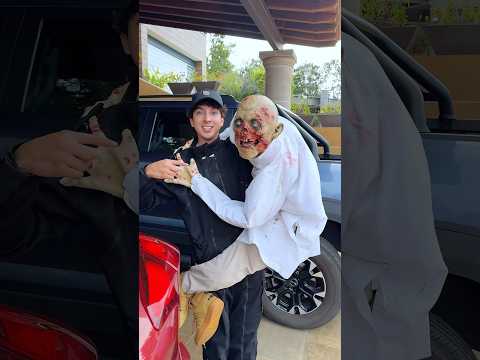 ZOMBIE 🧟‍♂️MORDELÓN😂DISFRACES QUE SE PUEDEN HACER EN CASA Parte 17 #halloween #halloweenwithshorts