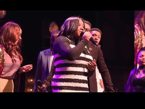 Impromptu Mic-Toss w/ Mary Mary, Tamela Mann, Jekalyn Carr, Kelontae Gavin, The Walls Group