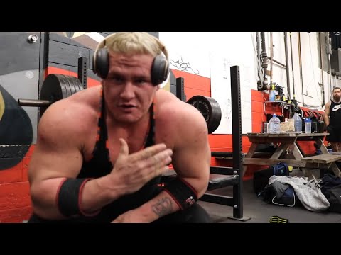 My 500 Pound Bench Press Attempt (21 years old)