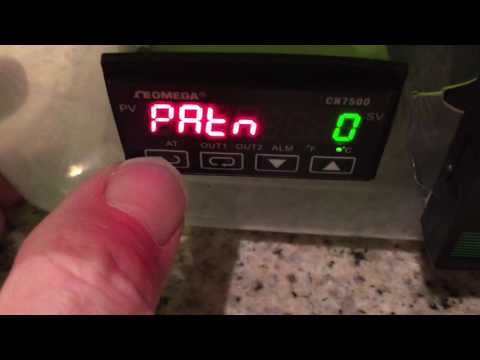 How to program on Omega 7500 controller