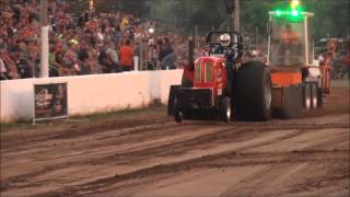 preview picture of video 'MTTP PULLS- HART, MI LIGHT LIMITED SUPER STOCK TRACTORS 8-22-14'