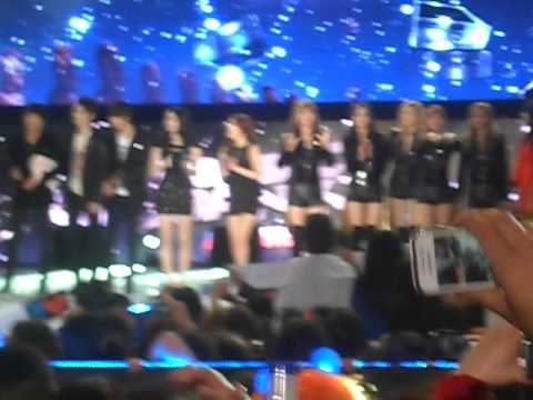 121102 Music Bank in Chile ending 3/4