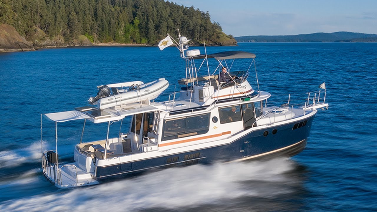 Официальный трейлер Ranger Tugs R-43 CB