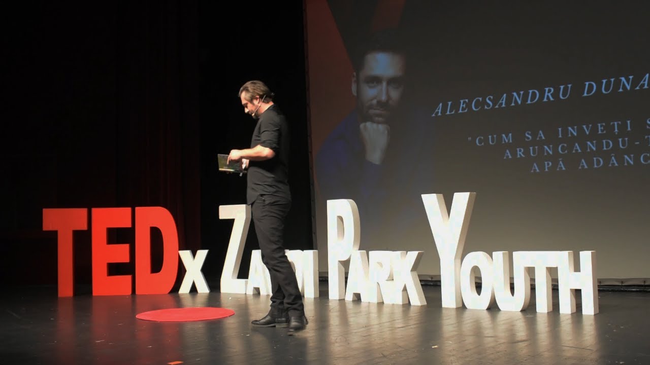 Cum să înveți să înoți aruncându-te în apă adâncă | Alecsandru Dunaev | TEDxZavoi Park Youth