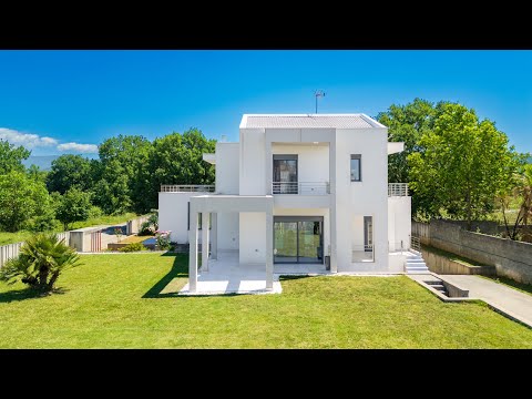 Amazing Detached House For Sale in Megalopoli, Arkadia, Peloponnese, Greece