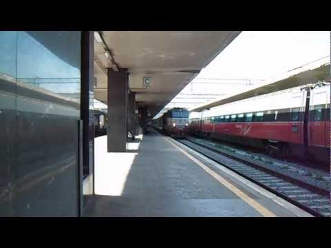 E656.058 in partenza con l' IC 555 Roma Termini - Reggio Calabria Centrale
