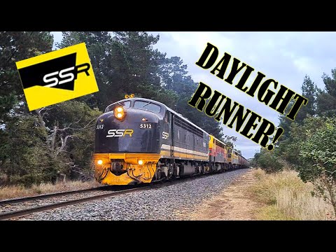 RARE BROAD GAUGE STREAMLINERS DAYLIGHT RUN!