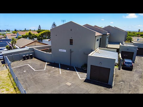 3 Bedroom Townhouse For Sale | Tableview