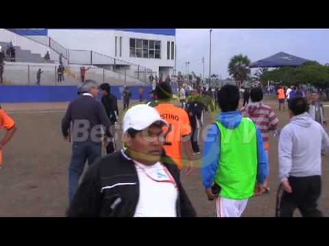 Pelea partido entre DIM y  STA ROSA DE HUAURA