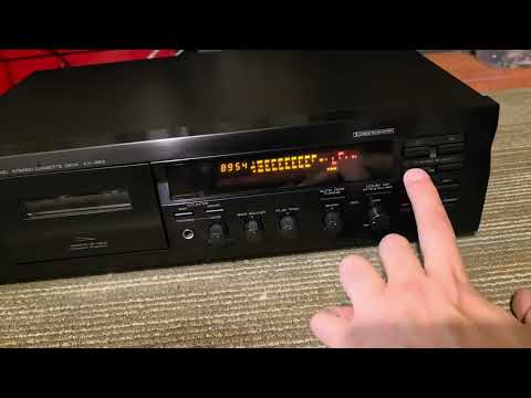 VINTAGE YAMAHA CASSETTE TAPE DECK/PLAYER/RECORDER image 8