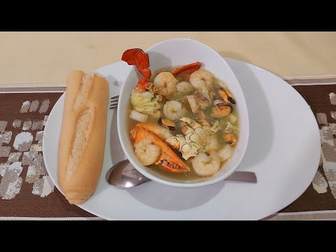 Soupe aux poissons et fruits de mer