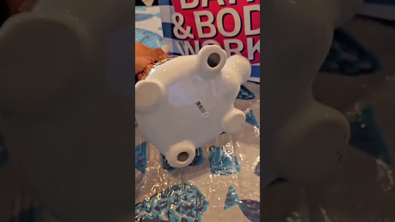 Bath & Body Works 3 Wick Turtle Candle Holder @bathandbodyworks