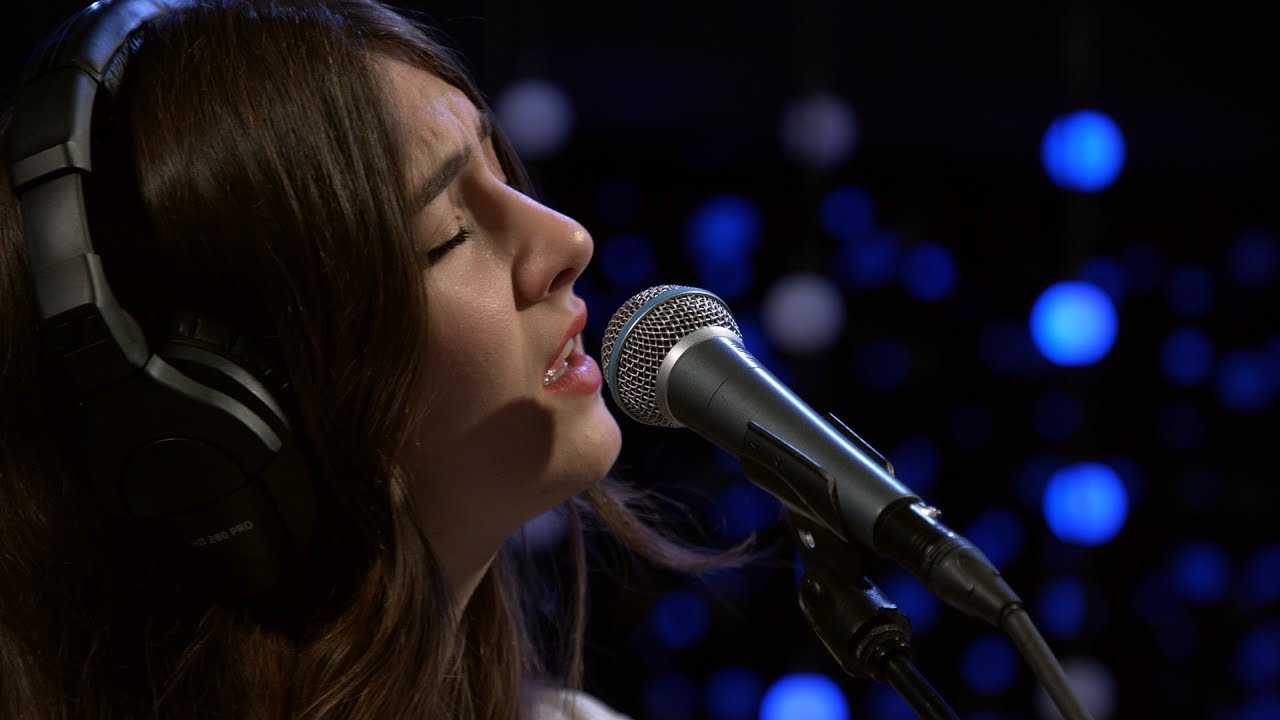 Weyes Blood - Something To Believe (Live on KEXP)