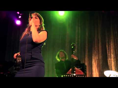 Lady Linn & Her Magnificent Big band