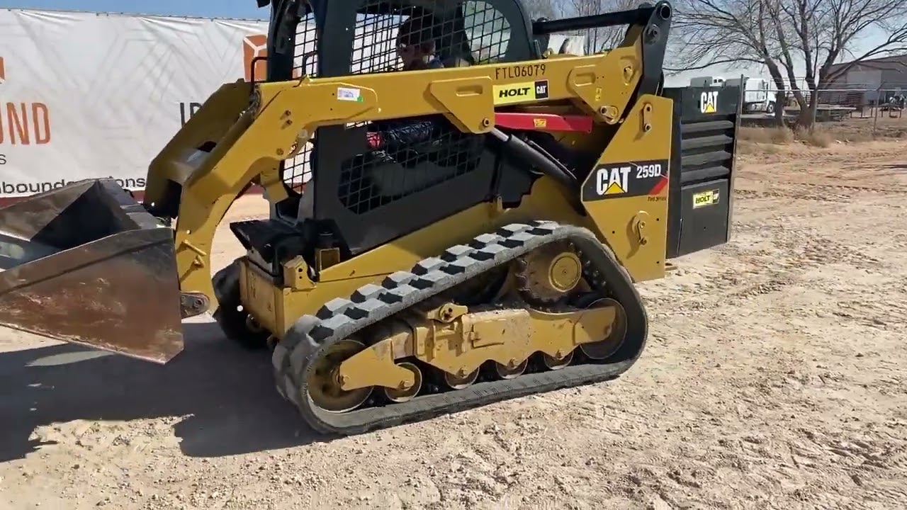 2015 CATERPILLAR 259D For Sale