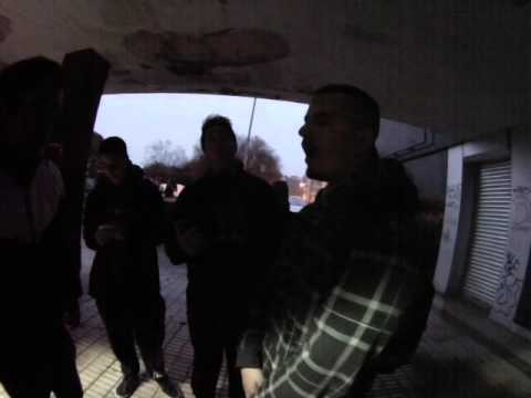 Dades vs Crown - Batalla Soportales