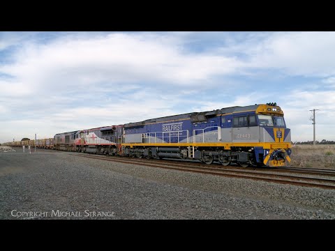 1MP9 SCT Freight Train With 38 Steel Wagons & 4 Boxcars (1/6/2025) - PoathTV Railways
