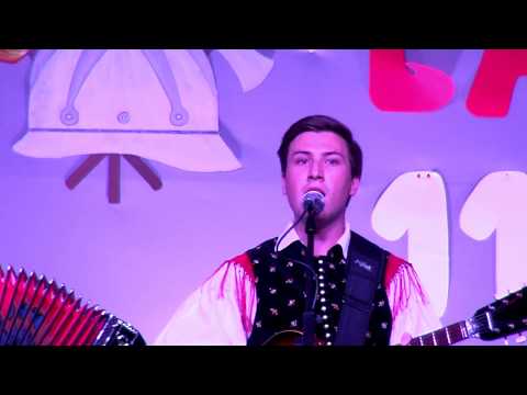 Branko in Matej Mešl - Vaški godec (v živo)