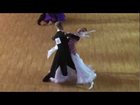 Aleksandr Dmitrenko - Mariya Marderfeld, 1/2 English Waltz