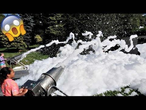FILLING OUR SWIMMING POOL WITH FOAM!!