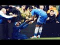 Why is this Samuel Eto'o celebration so iconic for Chelsea fans? | Oh My Goal