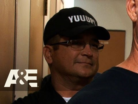 Storage Wars: Laura Kicks Dave Out of the Auction (Season 5, Episode 21) | A&E