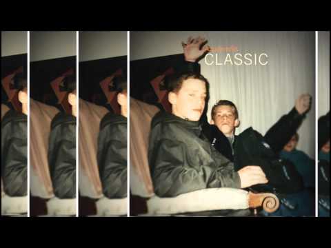 AzudemSK feat. Slowy - Turn Me Up