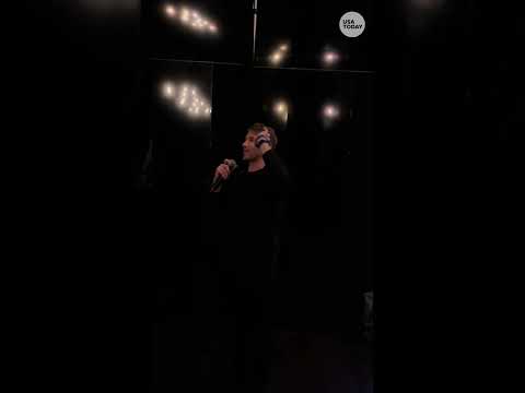 A bar where you can compete and track world markets, flight radar. See inside.