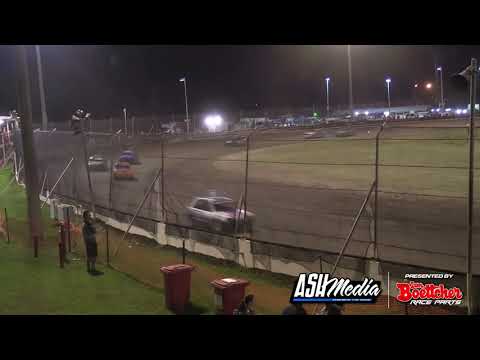 Junior Sedans: A-Main - Rockhampton Speedway - 06.02.2021