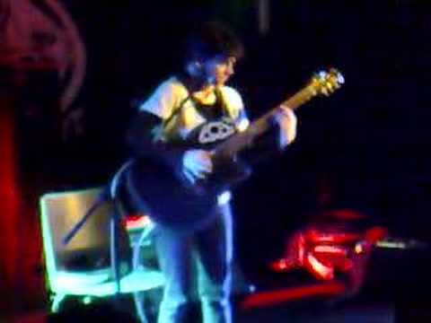 Kaki King at King Tuts