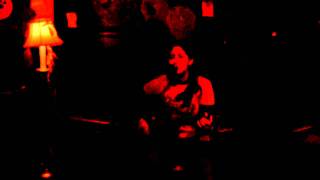 Nietzsches--Beth Farmer "City Boy" LIVE