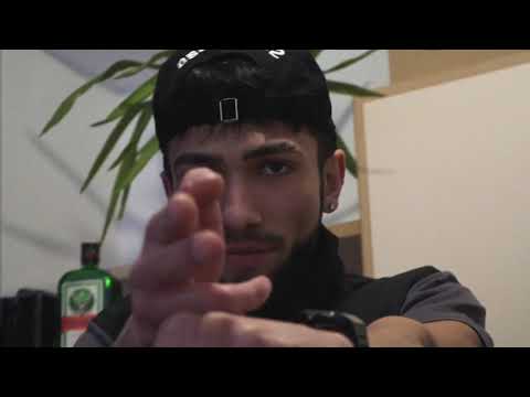 BINKSMS FT. BOBBYEZZ  (IGTV) WER IST IM BENDO DER PUSHER