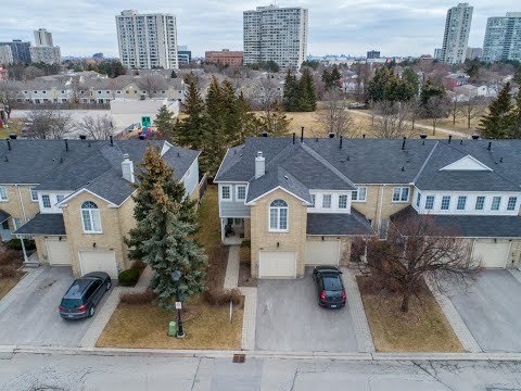 32 Heathcliffe Square Brampton