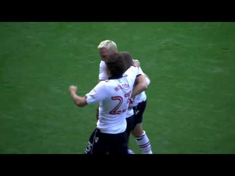 Bolton 1-0 Blades - match action