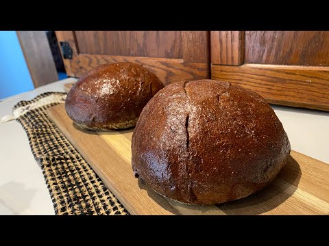 Bonnie’s  Best Creations/ Baking/ Pumpernickel Bread