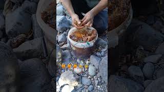 mel sendo preparado sem higiene